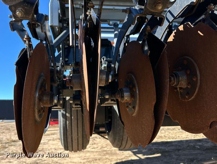 image for item DP5966 Crustbuster 4740 grain drill