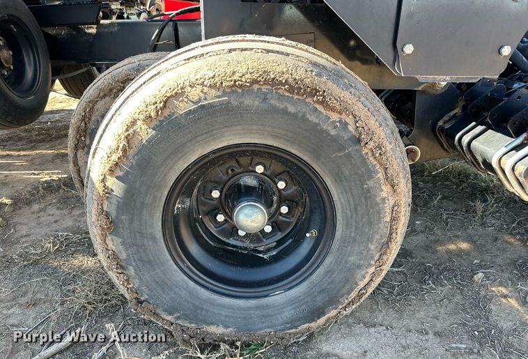 image for item DP5966 Crustbuster 4740 grain drill