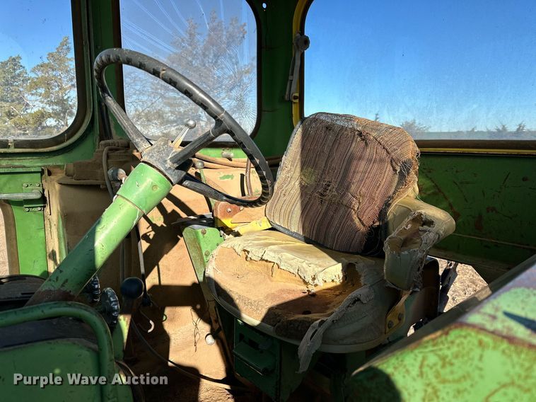 image for item DP5969 John Deere 4020 tractor