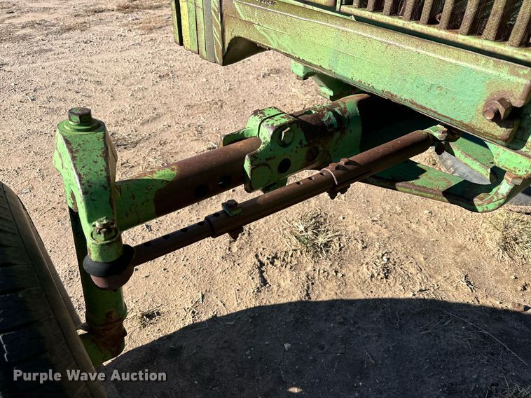 image for item DP5969 John Deere 4020 tractor