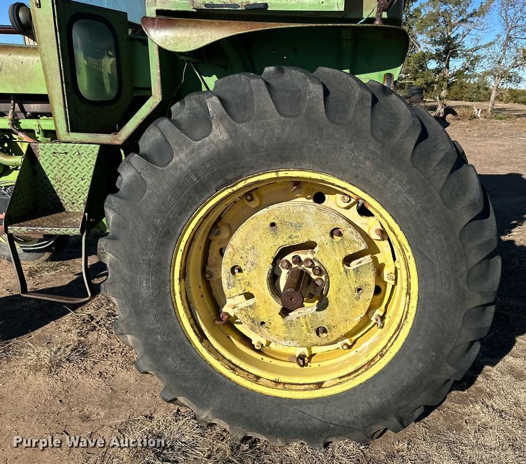 image for item DP5969 John Deere 4020 tractor