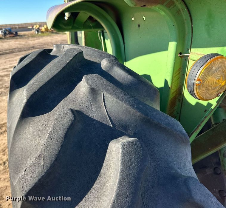 image for item DP5969 John Deere 4020 tractor