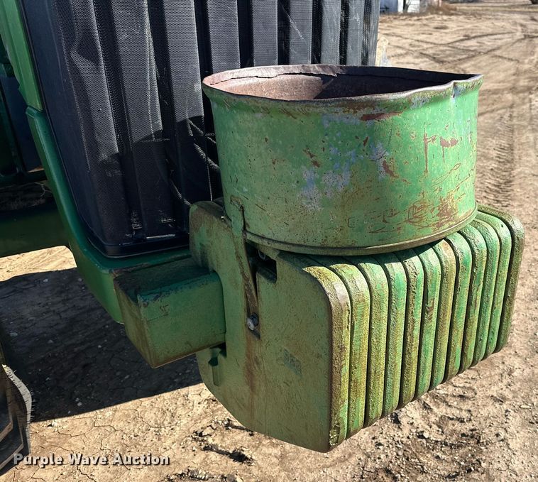 image for item DP5970 1995 John Deere 8400 MFWD tractor