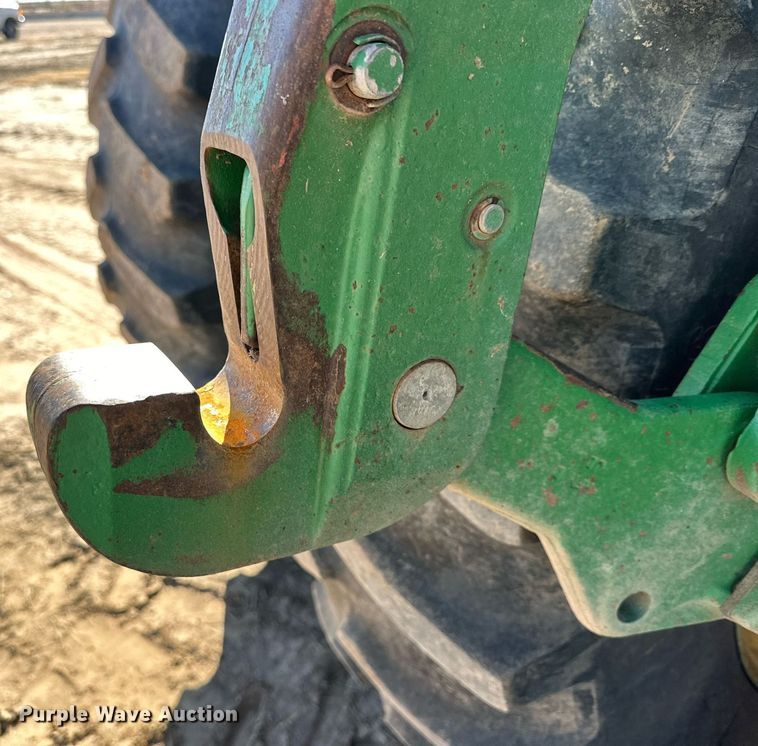 image for item DP5970 1995 John Deere 8400 MFWD tractor