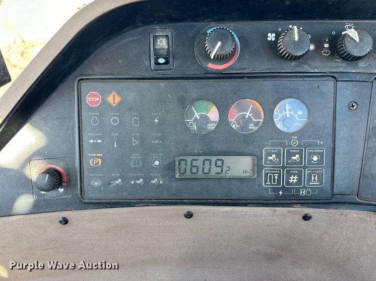 image for item DP5970 1995 John Deere 8400 MFWD tractor