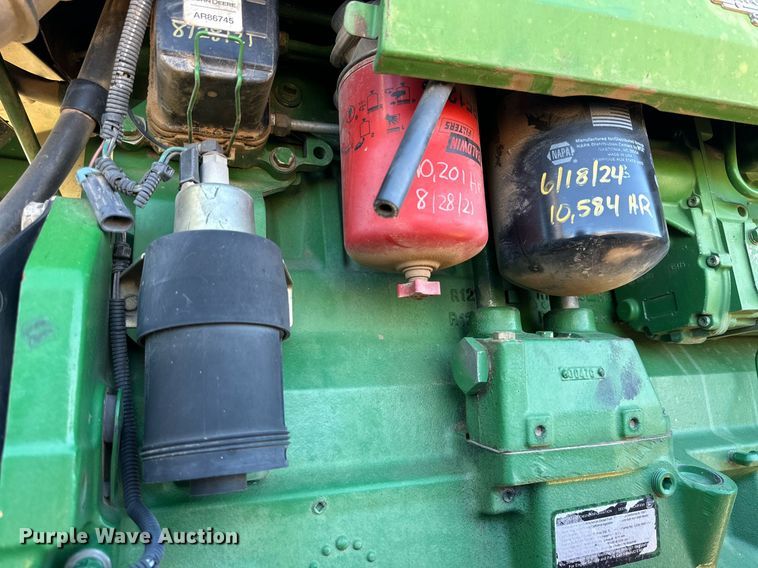 image for item DP5970 1995 John Deere 8400 MFWD tractor