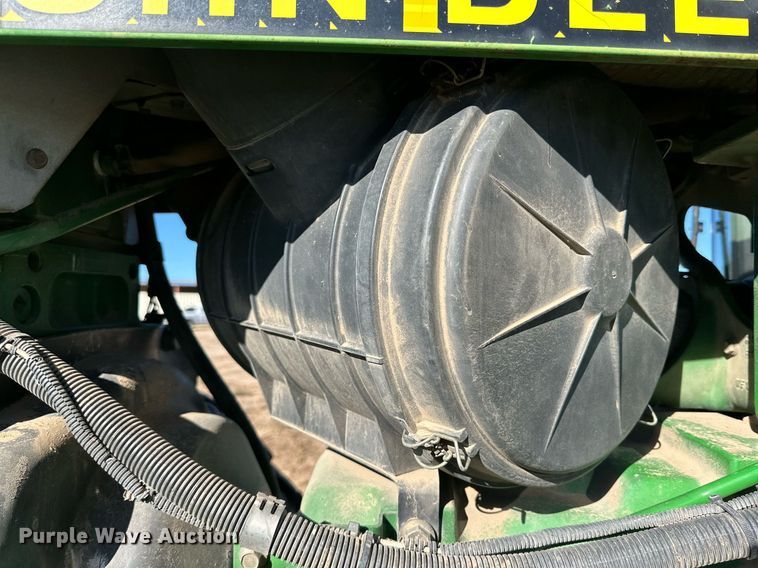 image for item DP5970 1995 John Deere 8400 MFWD tractor