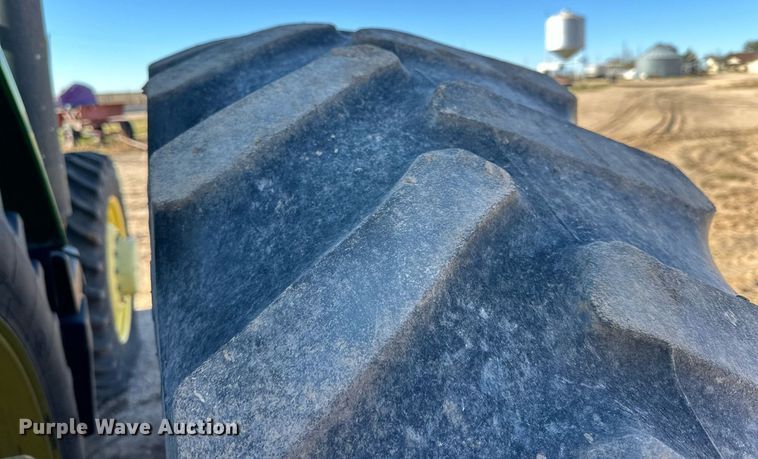 image for item DP5970 1995 John Deere 8400 MFWD tractor