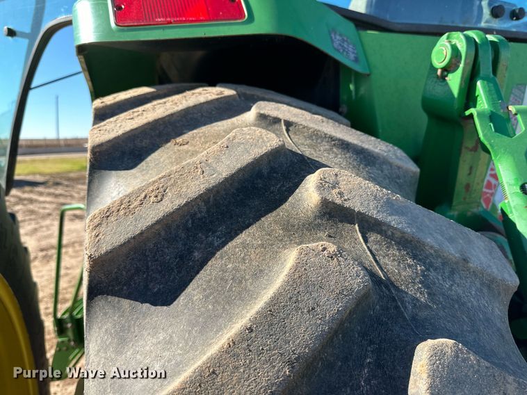 image for item DP5970 1995 John Deere 8400 MFWD tractor