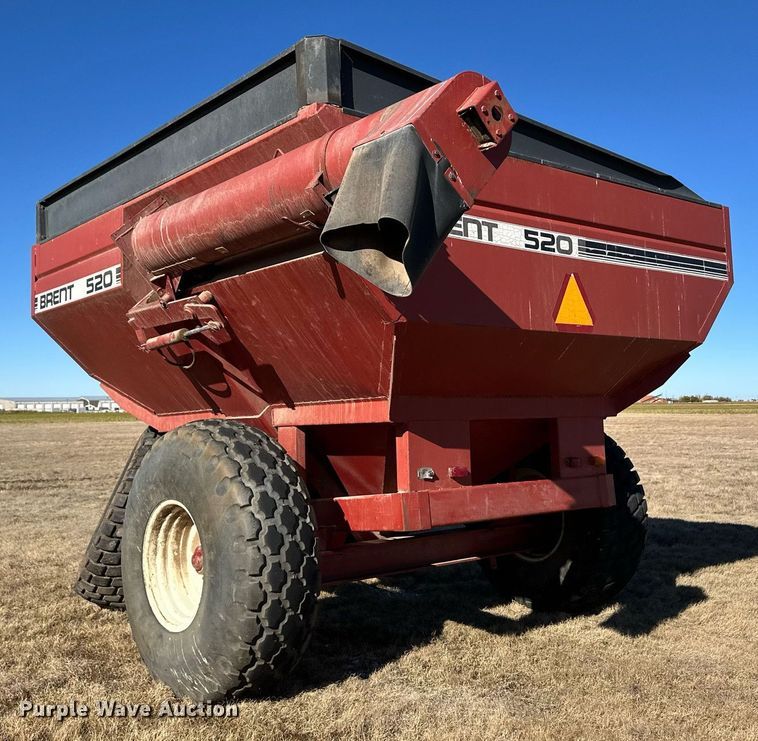 image for item DQ3123 Brent 520 grain cart