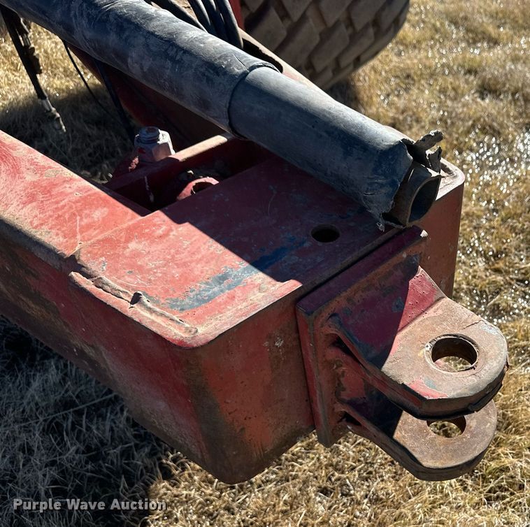 image for item DQ3123 Brent 520 grain cart
