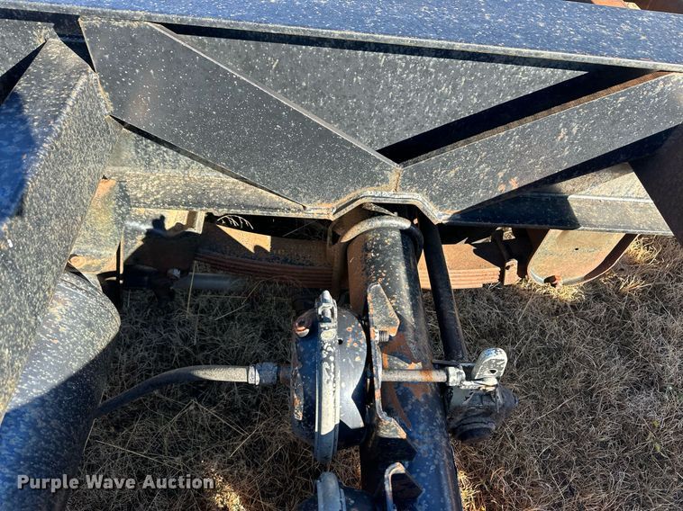 image for item DQ3124 2023 Jantz-Femco combine trailer