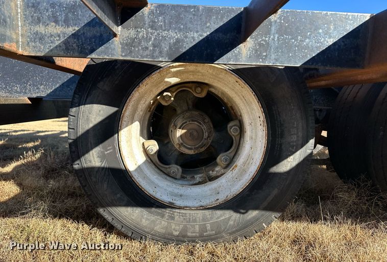 image for item DQ3124 2023 Jantz-Femco combine trailer