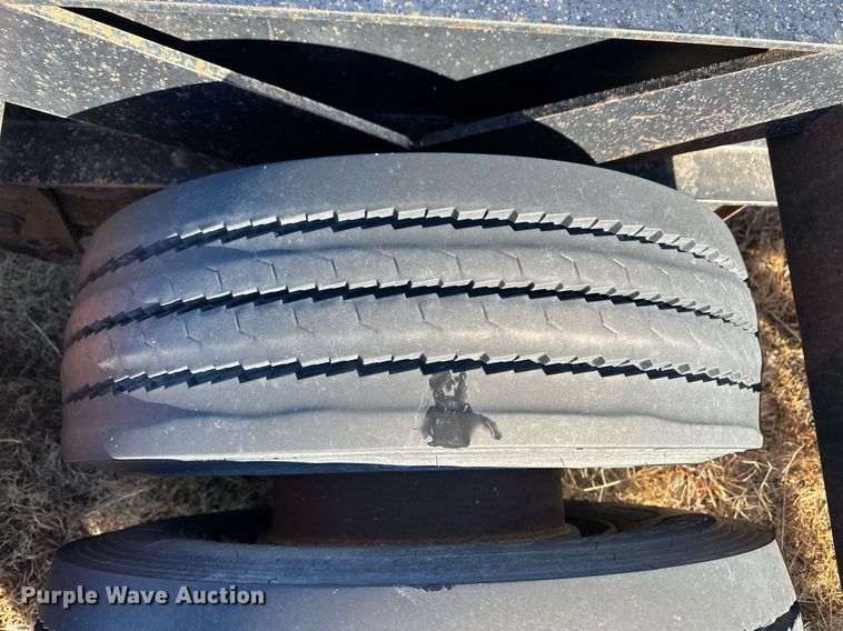 image for item DQ3124 2023 Jantz-Femco combine trailer