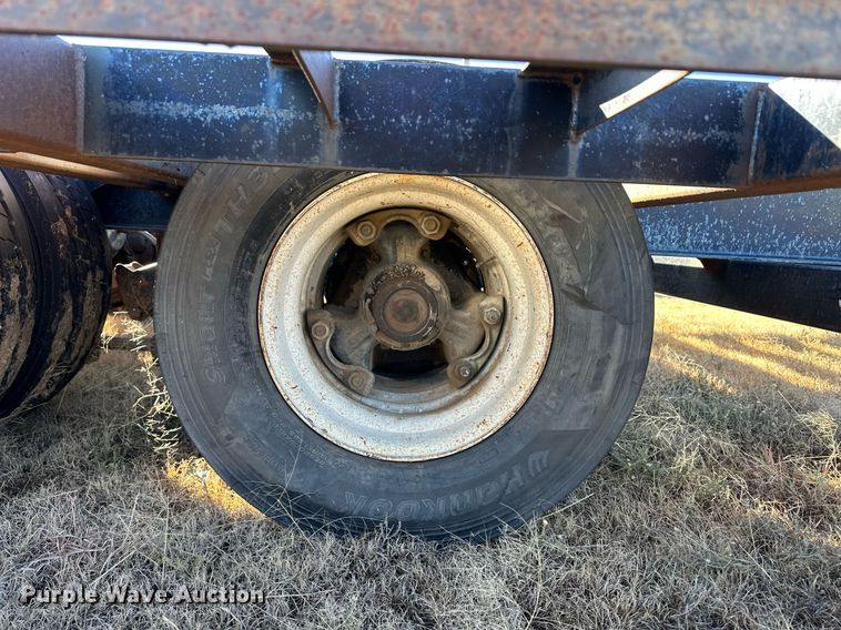 image for item DQ3124 2023 Jantz-Femco combine trailer