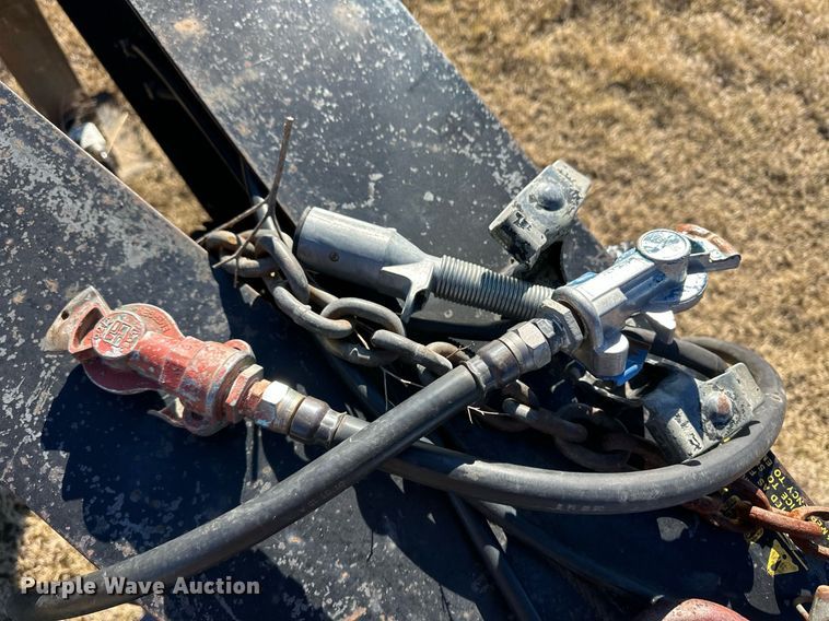 image for item DQ3125 2021 Jantz-Femco combine trailer