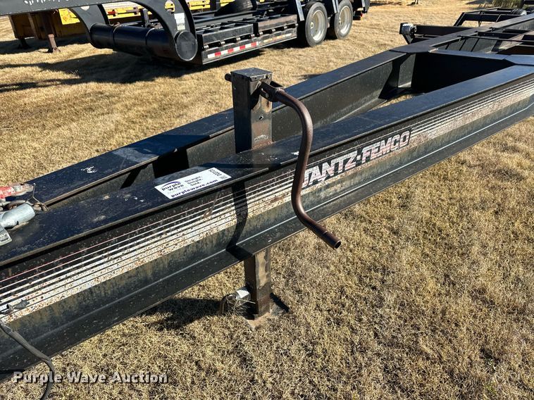 image for item DQ3125 2021 Jantz-Femco combine trailer