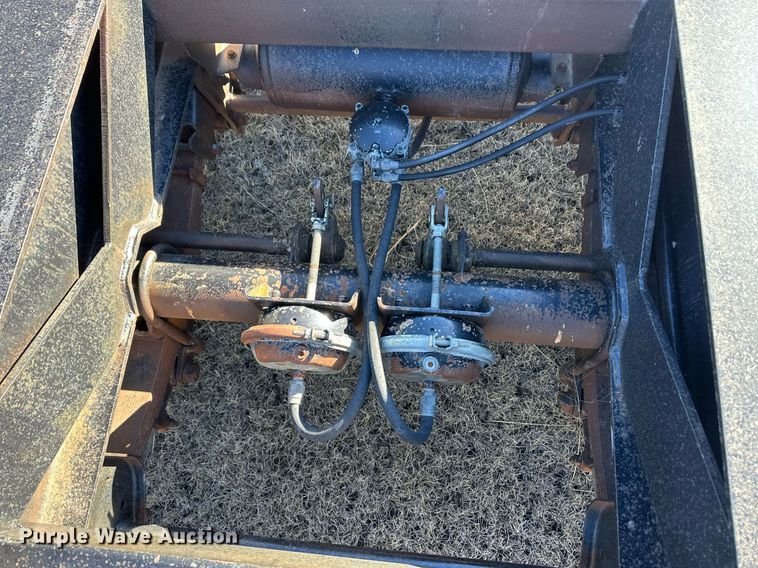 image for item DQ3125 2021 Jantz-Femco combine trailer