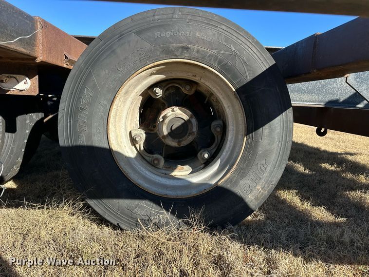 image for item DQ3125 2021 Jantz-Femco combine trailer