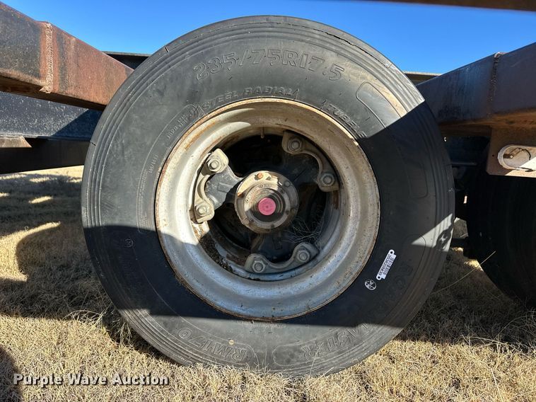 image for item DQ3125 2021 Jantz-Femco combine trailer