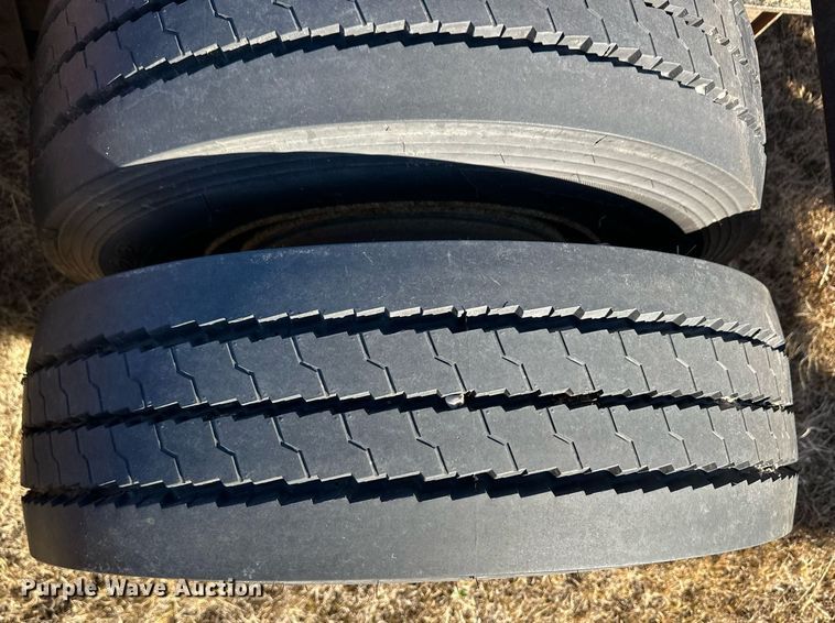 image for item DQ3126 2021 Jantz-Femco combine trailer