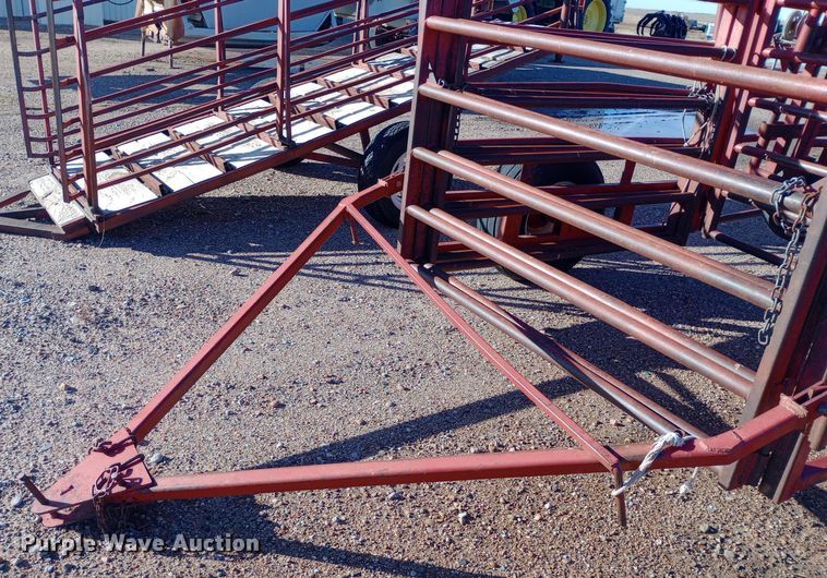 image for item DQ3142 Diamond W corral