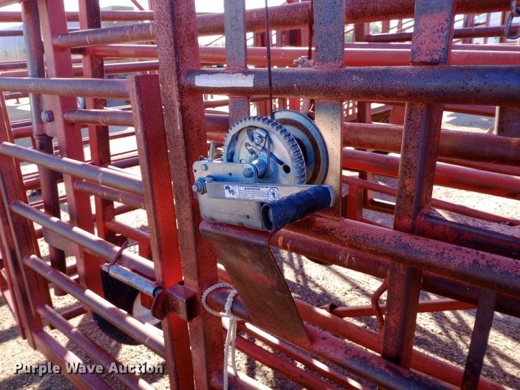 image for item DQ3142 Diamond W corral