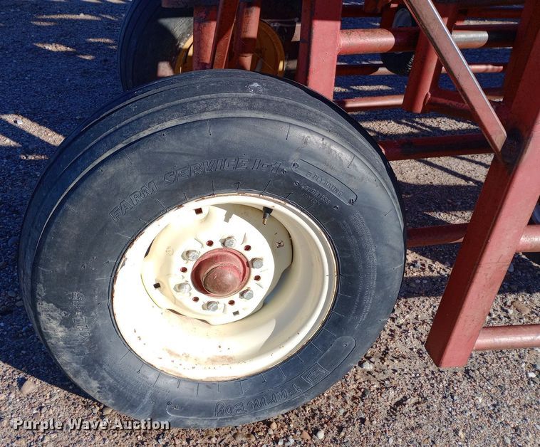 image for item DQ3142 Diamond W corral