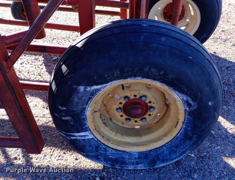 image for item DQ3142 Diamond W corral