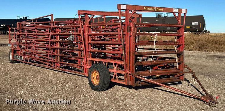 image for item DQ3144 Diamond W corral
