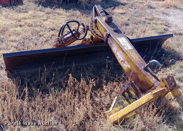 image for item DQ3148 Servis three point blade