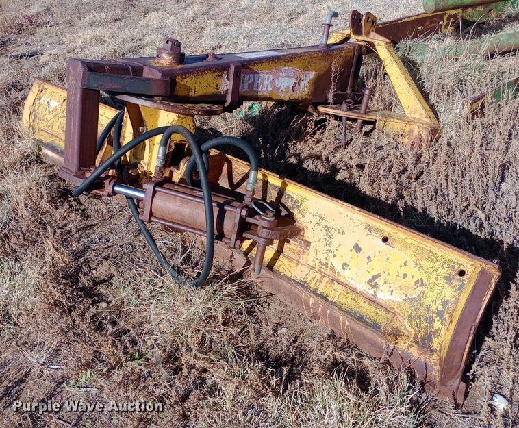 image for item DQ3148 Servis three point blade