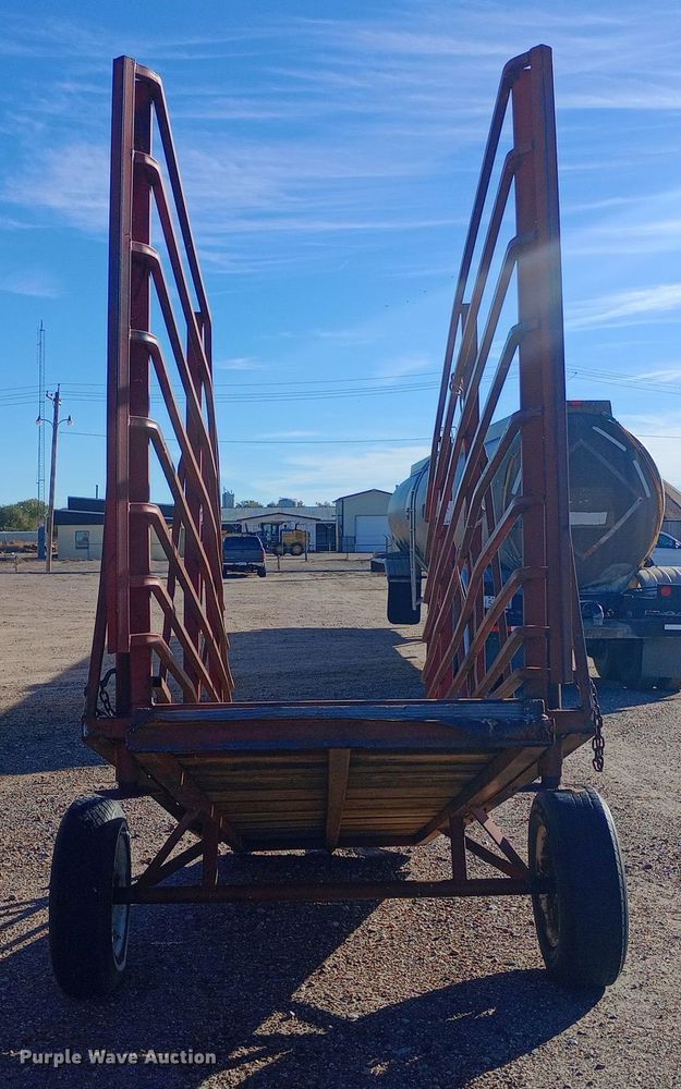 image for item DQ3150 livestock chute