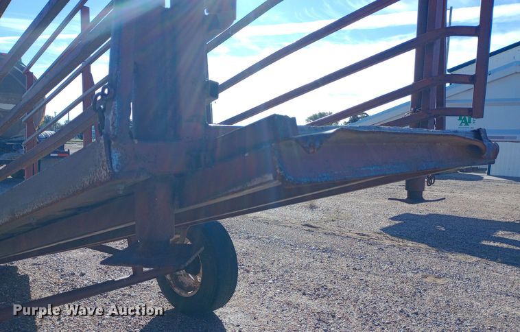 image for item DQ3150 livestock chute
