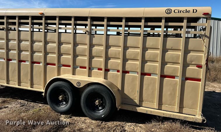 image for item DQ3167 2014 Circle D 6824GNST livestock trailer