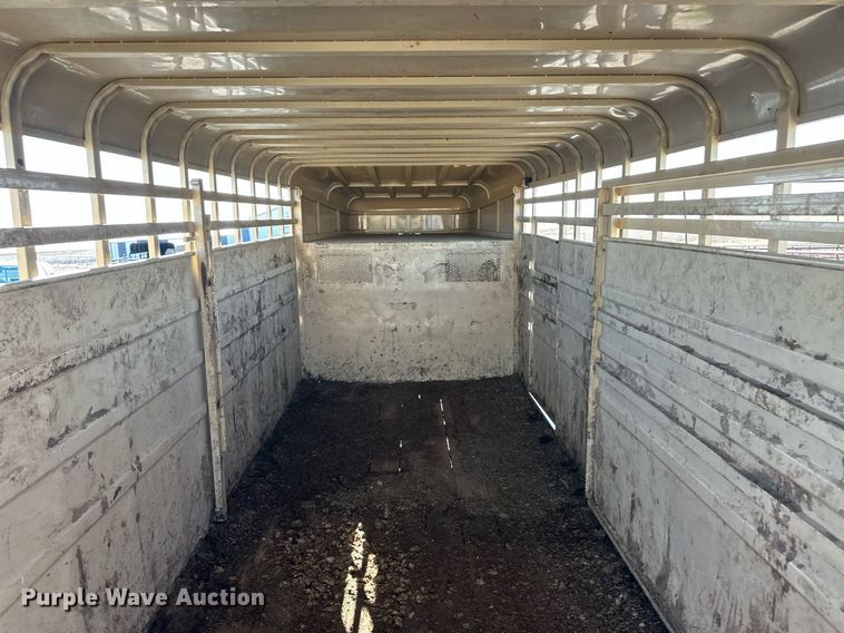 image for item DQ3167 2014 Circle D 6824GNST livestock trailer