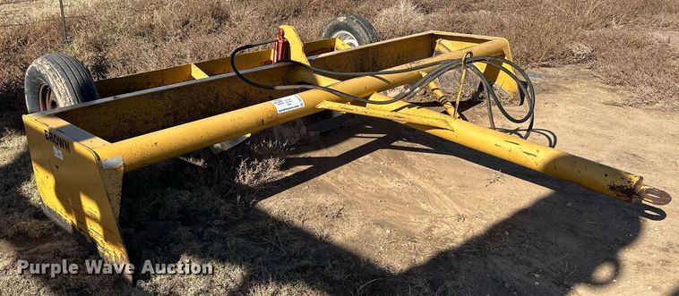 image for item DQ3170 Brown box blade