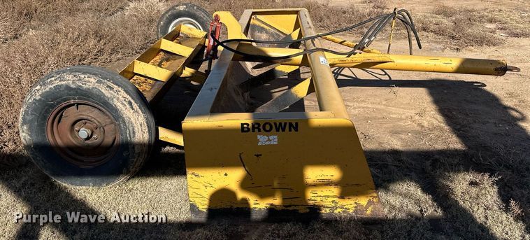 image for item DQ3170 Brown box blade