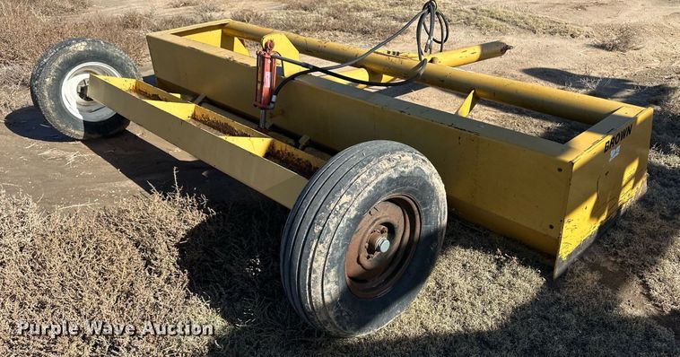 image for item DQ3170 Brown box blade