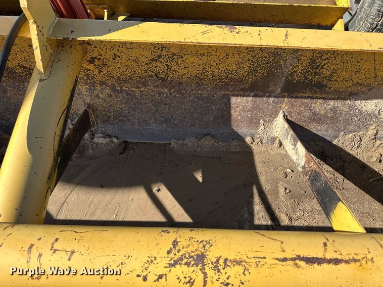 image for item DQ3170 Brown box blade