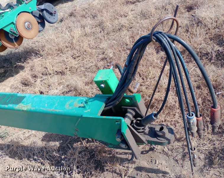 image for item DQ3172 2013 Great Plains 3S-3000HD-4875 grain drill