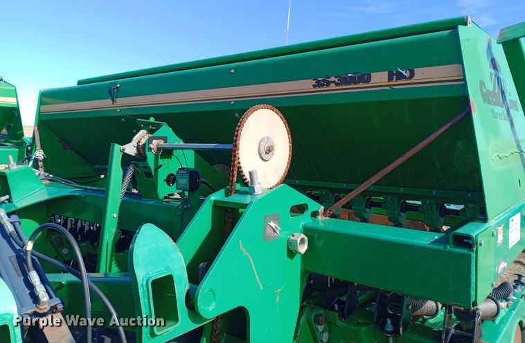 image for item DQ3172 2013 Great Plains 3S-3000HD-4875 grain drill