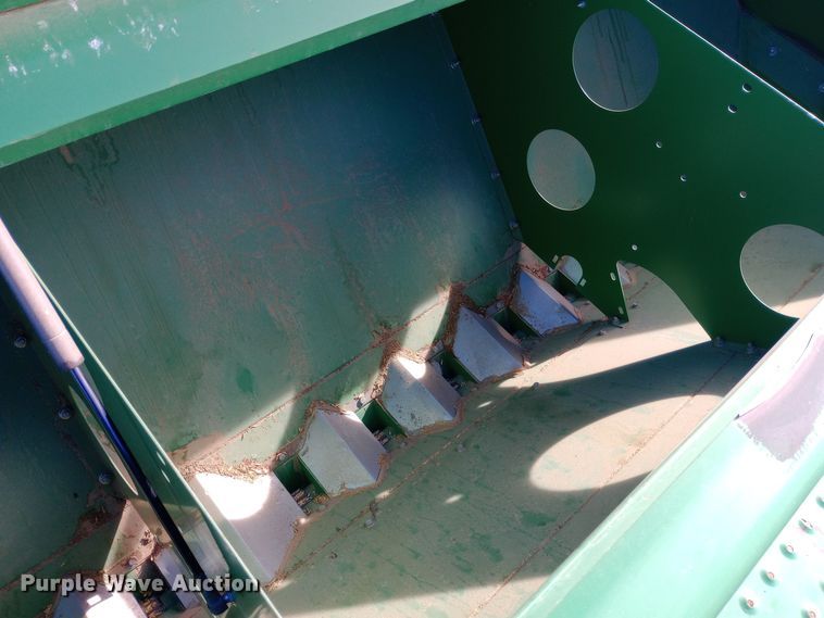 image for item DQ3172 2013 Great Plains 3S-3000HD-4875 grain drill