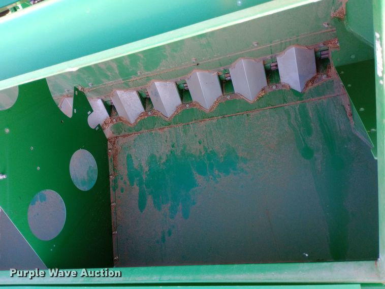 image for item DQ3172 2013 Great Plains 3S-3000HD-4875 grain drill