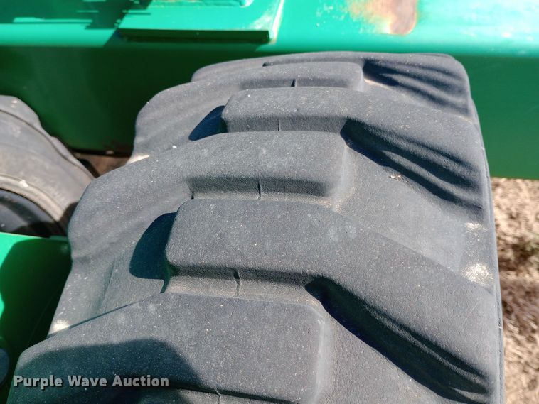 image for item DQ3172 2013 Great Plains 3S-3000HD-4875 grain drill