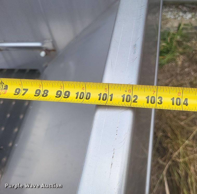 image for item DQ3742 New Leader L3220 G4 spreader