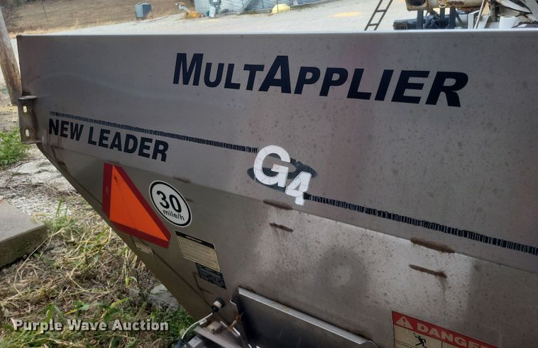 image for item DQ3742 New Leader L3220 G4 spreader