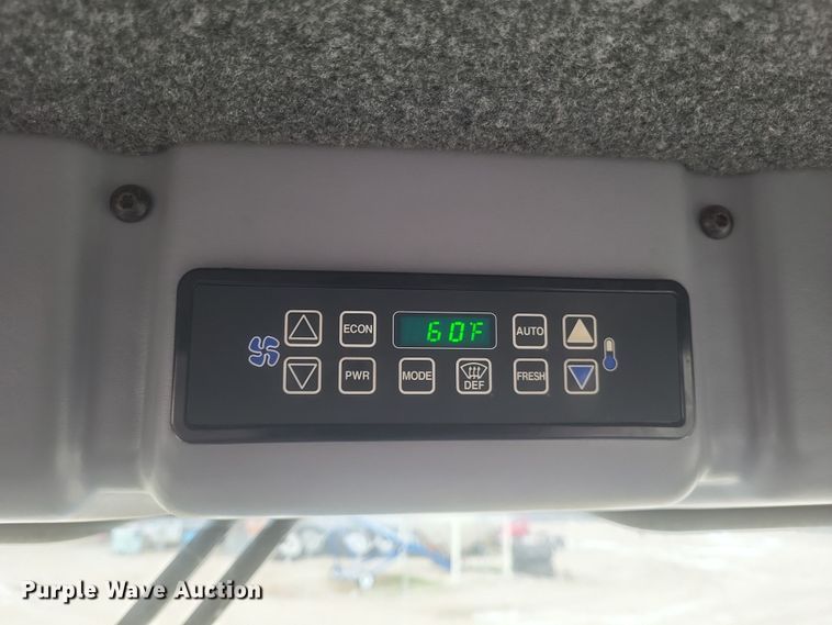 image for item DQ3768 RBR Enterpise Venturi 350 applicator