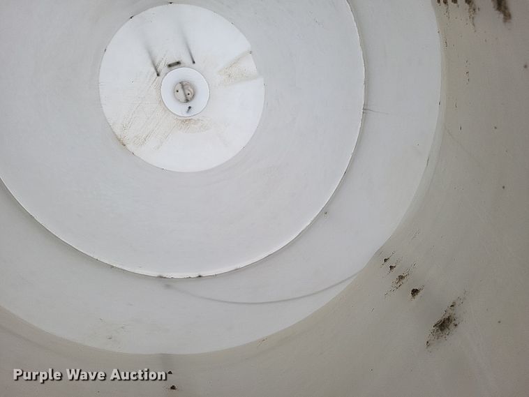 image for item DQ3771 Grain tank