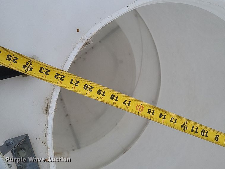 image for item DQ3771 Grain tank